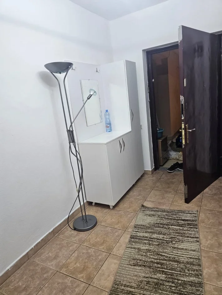 Tirane, jepet me qera apartament 2+1 Kati 6, 100 m² 700 € 