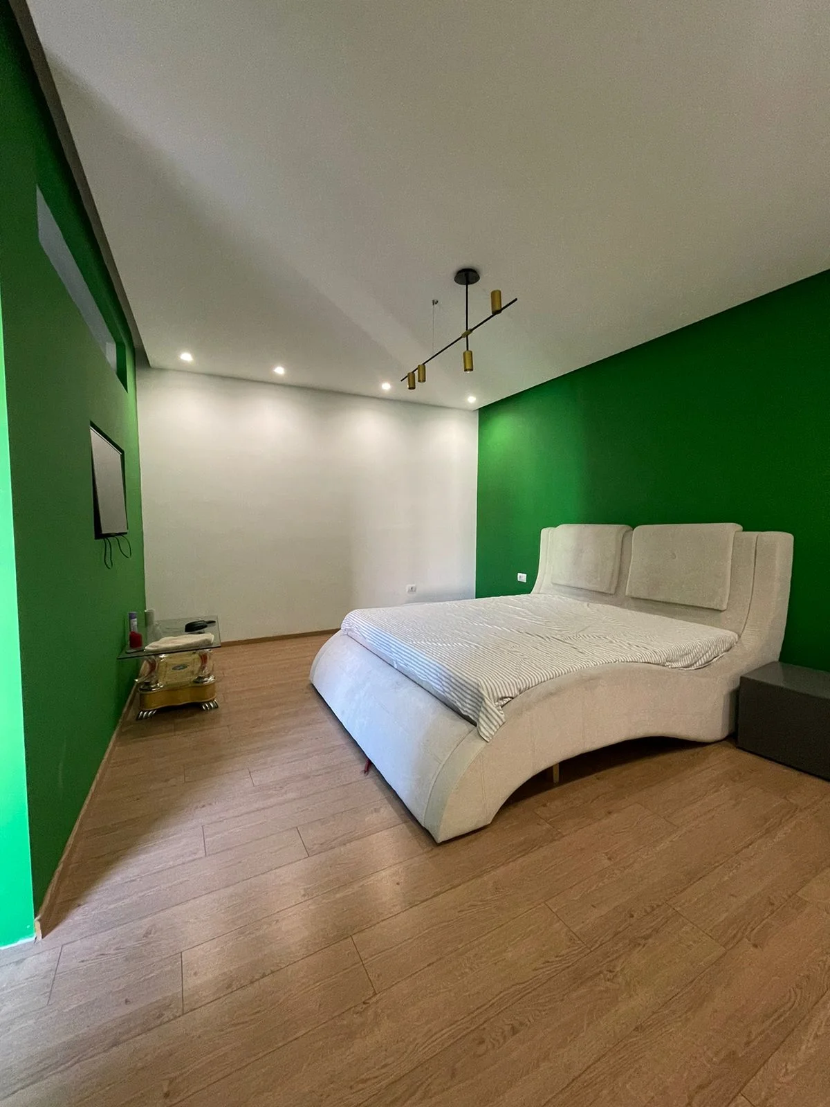 Qera, Apartament 2+1+Post Parkimi, Don Bosko.