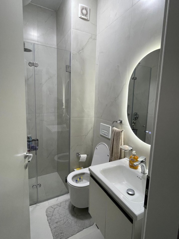 Tirane, jepet me qera apartament 1+1 Kati 6, 450 € (Rr, Pasho Hysa)