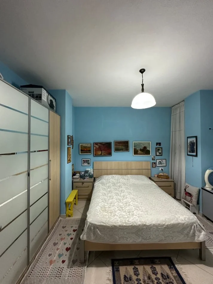 Tirane, shitet apartament 2+1+Ballkon Kati 4, 85 m² 195.000 € (Zogu i Zi)