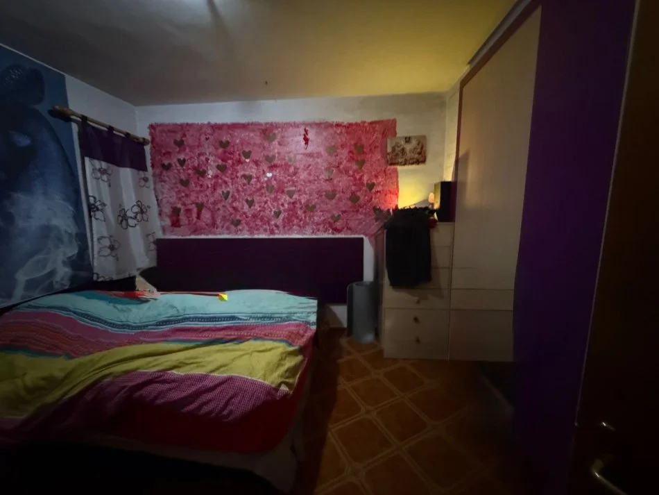 Tirane, shes apartament 2+1+Aneks+Ballkon Kati 5, 120.000 € (Kryqezimi “Ferit Xhajko - Siri Kodra”)