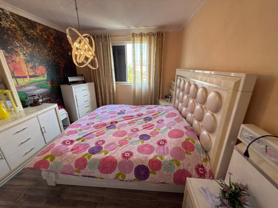 Tirane, shitet apartament 2+1 Kati 5, 73 m² 125.000 € 