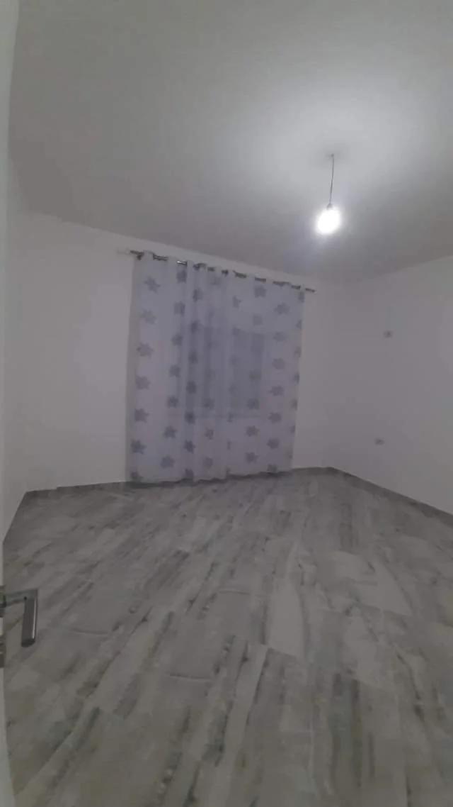 Tirane, jap me qera apartament 2+1+A+BLK Kati 1, 104 m² 300 Leke (Babrru)