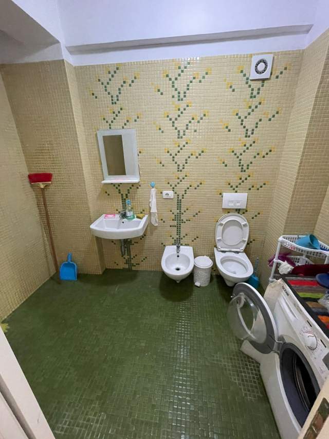 Shqiperi, jepet me qera apartament 2+1+A+BLK Kati 3, 100 m² 500 Euro (Fakulteti mjeksis)