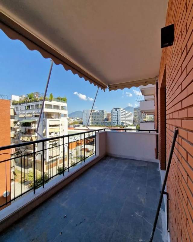 Tirane, jepet me qera apartament 2+1+A+BLK Kati 5, 119 m² 1.200 Euro (Bulevardi Gjergj Fishta)