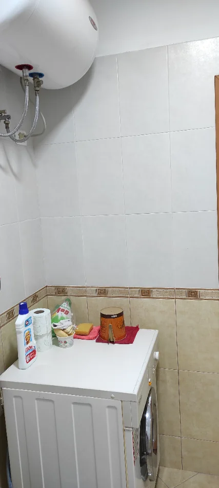 Golem, shitet nga Pronari, pa-komision apartament ne plazh 1+1+Ballkon , 62 m² 72.000 € (Rruga Viena)