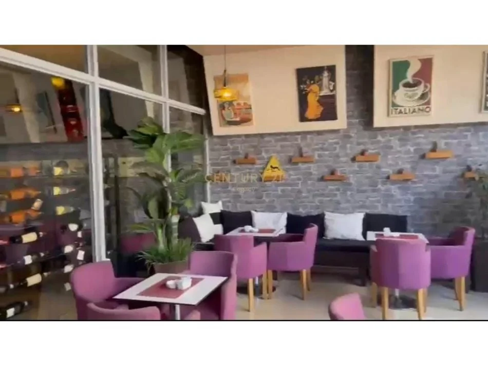 Tirane, shitet bar-kafe Kati 0, 120 m² 250.000 € 
