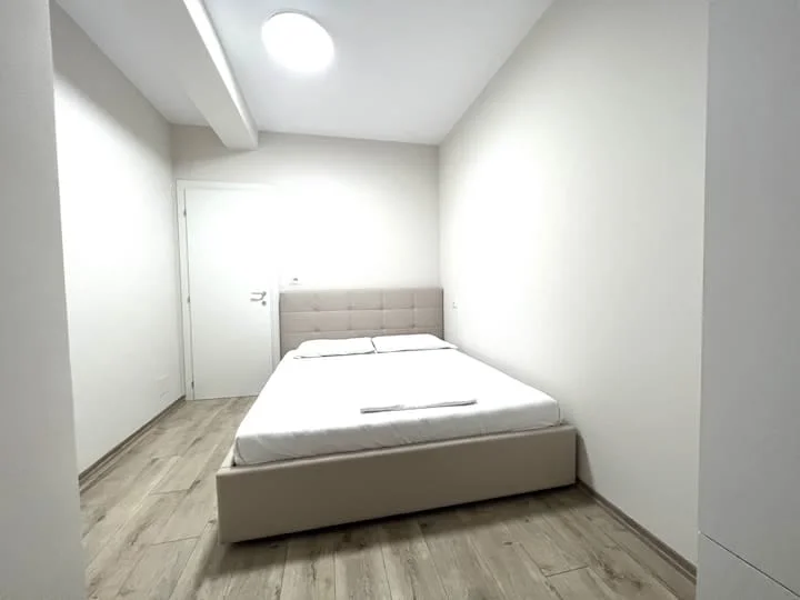 Tirane, shitet apartament 1+1 Kati 2, 54 m² 165.000 € 