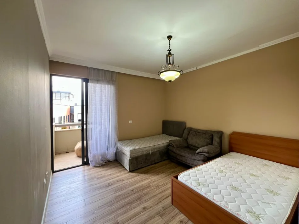 Shqiperi, shitet apartament 3+1+Ballkon Kati 10, 133 m² 355.000 € (Liqeni Artificial)