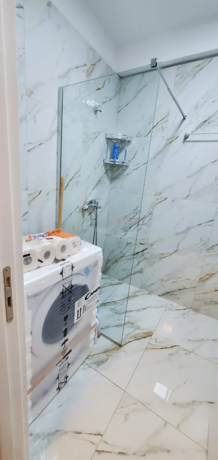 Tirane, shitet apartament 2+1 Kati 4, 81 m² 109.000 € 