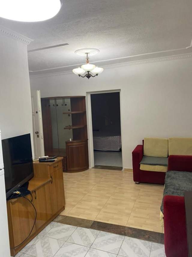 Tirane, jepet me qera apartament Kati 1, 60 m² 33.000 Leke (NIKO AVRANI)