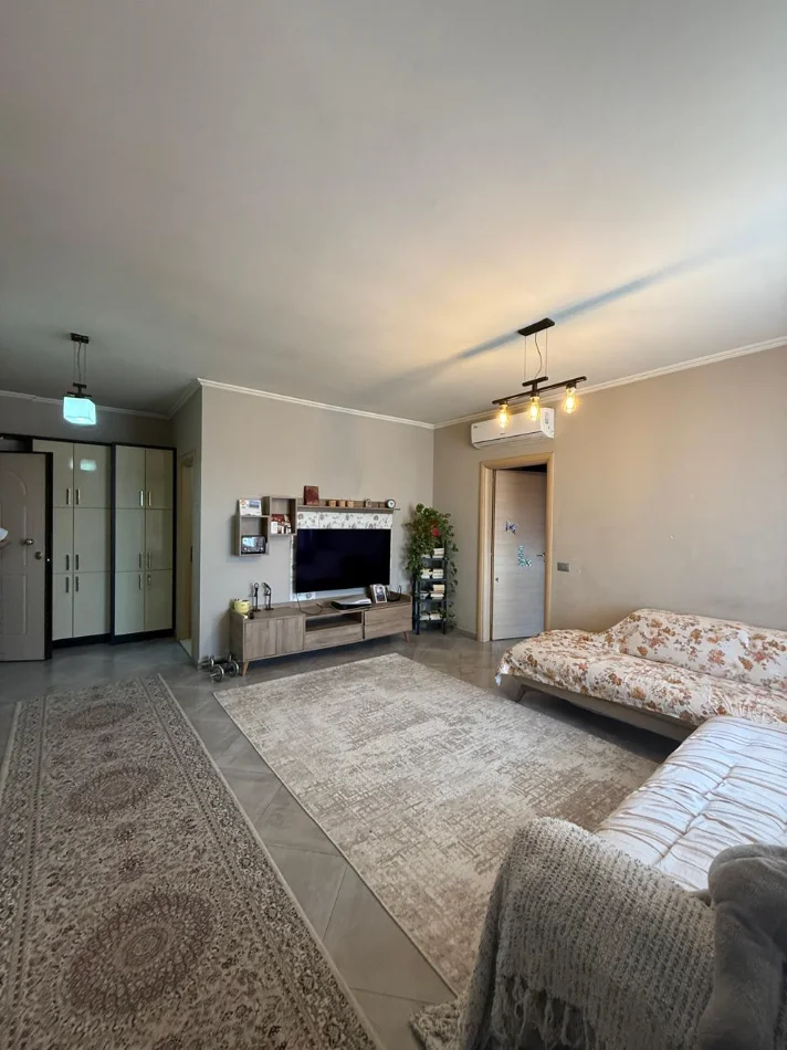 Tirane, shitet apartament 2+1+Aneks+Ballkon Kati 5, 102 m² 190.000 € (rruga bardhyl)