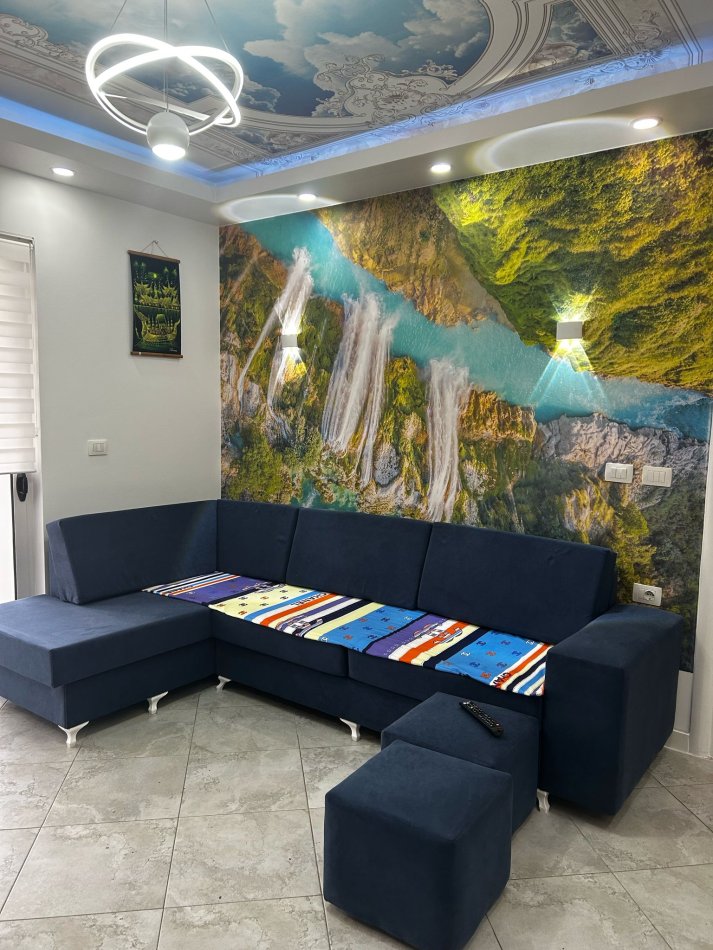Tirane, jepet me qera apartament 1+1+Aneks+Ballkon Kati 5, 50 m² 500 € (don bosko)