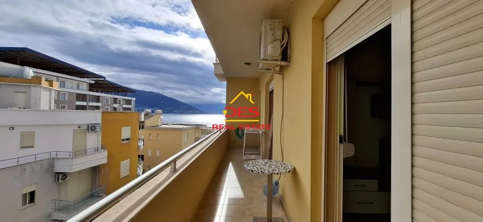 Vlore, jepet me qera apartament 2+1+Ballkon Kati 4, 110 m² 400 € (Rr Sazani, Vlorë)