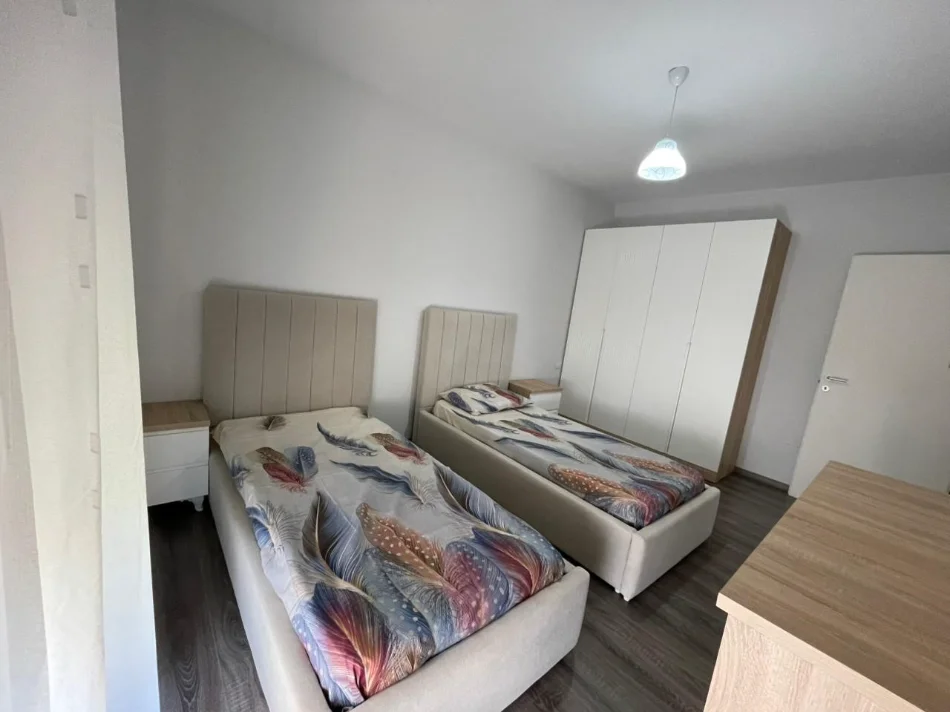 Tirane, jepet me qera apartament 2+1+2 Kati 3, 100 m² 750 € (Fiori Di Bosco , DON BOSKO)