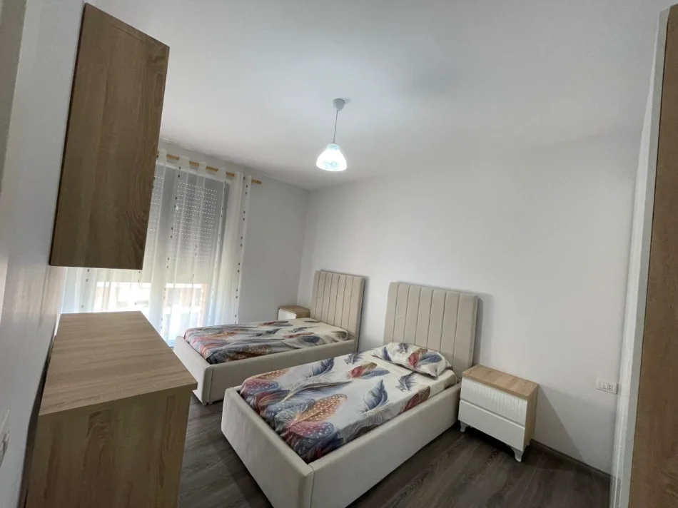 Tirane, jepet me qera apartament 2+1+2 Kati 3, 100 m² 750 € (Fiori Di Bosco , DON BOSKO)