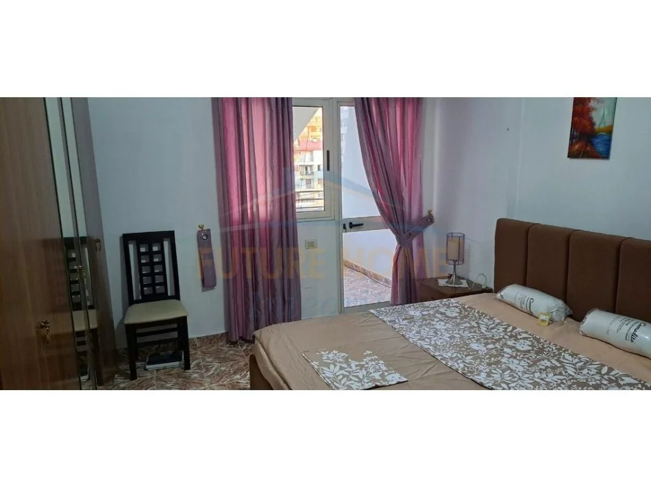 Tirane, jepet me qera apartament 2+1 Kati 6, 85 m² 550 € 