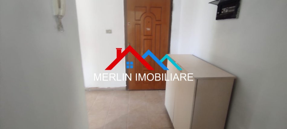 Tirane, jepet me qera apartament 1+1+Ballkon Kati 4, 70 m² 410 € (RRUGA DRITAN HOXHA,LAPRAKE)