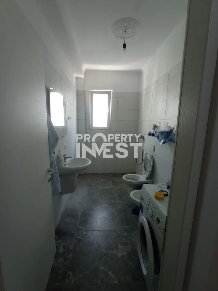 Tirane, shitet apartament 2+1 Kati 3, 82 m² 134.000 € (Astir, Tiranë)