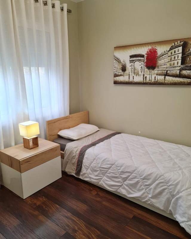 Tirane, jepet me qera apartament 2+1+BLK Kati 2, 110 m² 800 Euro (Lunder)