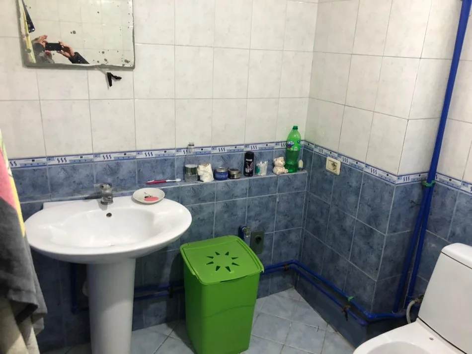 Tirane, jepet me qera apartament 2+1+Ballkon Kati 6, 110 m² 400 € (Rr.Dritan Hoxha Laprake te Intesa SanPaolo)