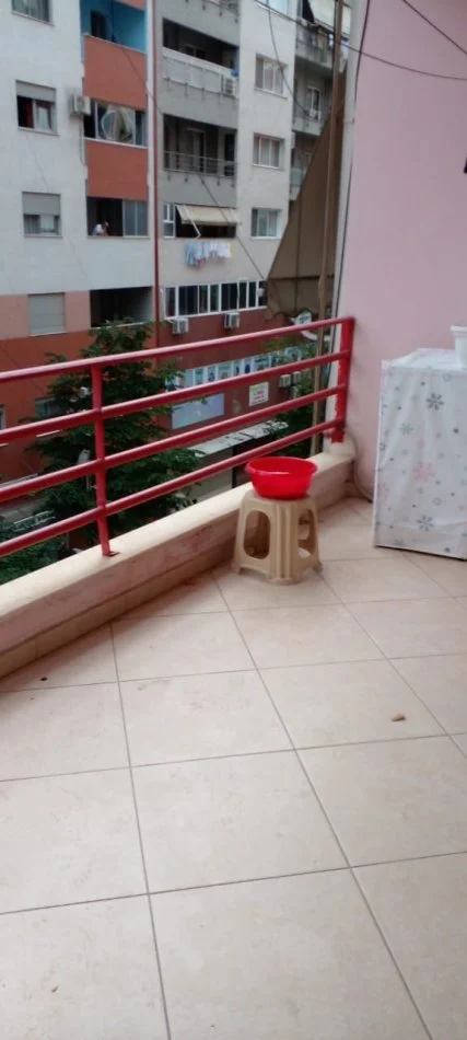 Tirane, shes apartament 1+1+Ballkon Kati 3, 73 m² 93.000 € (Astir)