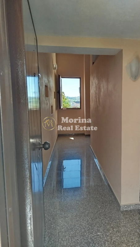 Tirane, jepet me qera shtepi 2+1 Kati 2, 110 m² 400 € (Rrethrrotullimi Shkoze)
