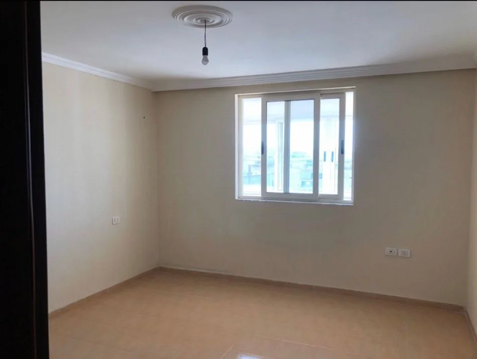 shitet apartament 2+1 , 114 m² (Astir tek Vila L)