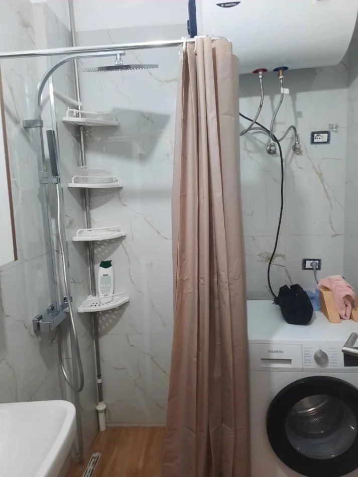 Tirane, jepet me qera apartament 2+1 Kati 1, 85 m² 500 € (Rruga sefer tujani)