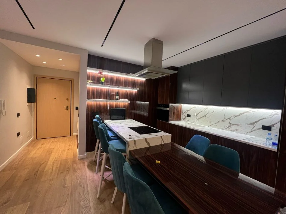 Tirane, jepet me qera apartament 2+1 Kati 3, 80 m² 800 € (TEK GREEN CITY)