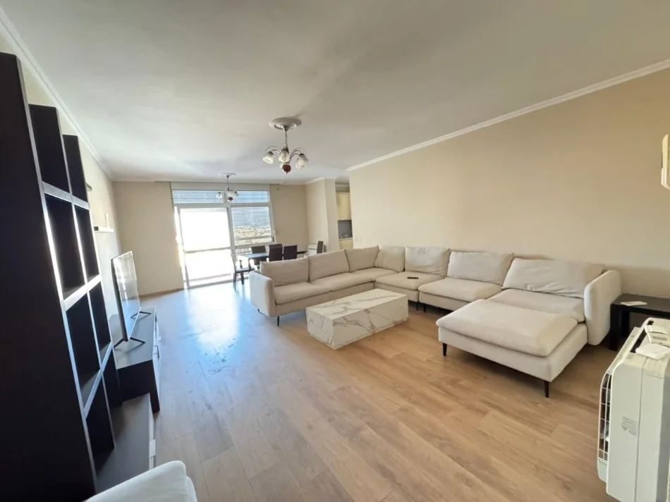 Tirane, shitet apartament , 165 m² 378.000 € (EKSPOZITA)