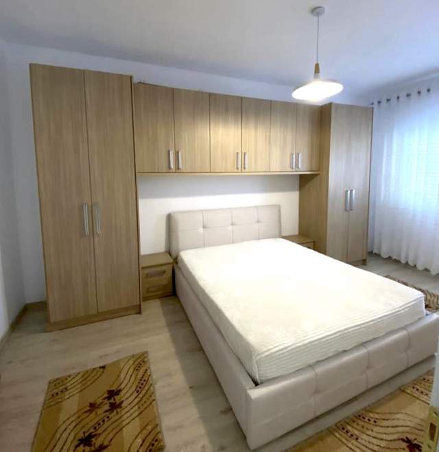 Tirane, jepet me qera apartament 2+1+A+BLK 90 m² 600 Euro (Don Bosko)