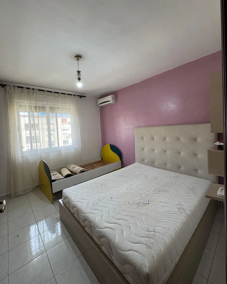 Tirane, shitet apartament 1+1 Kati 5, 59 m² 87.000 € (21 dhjetori)