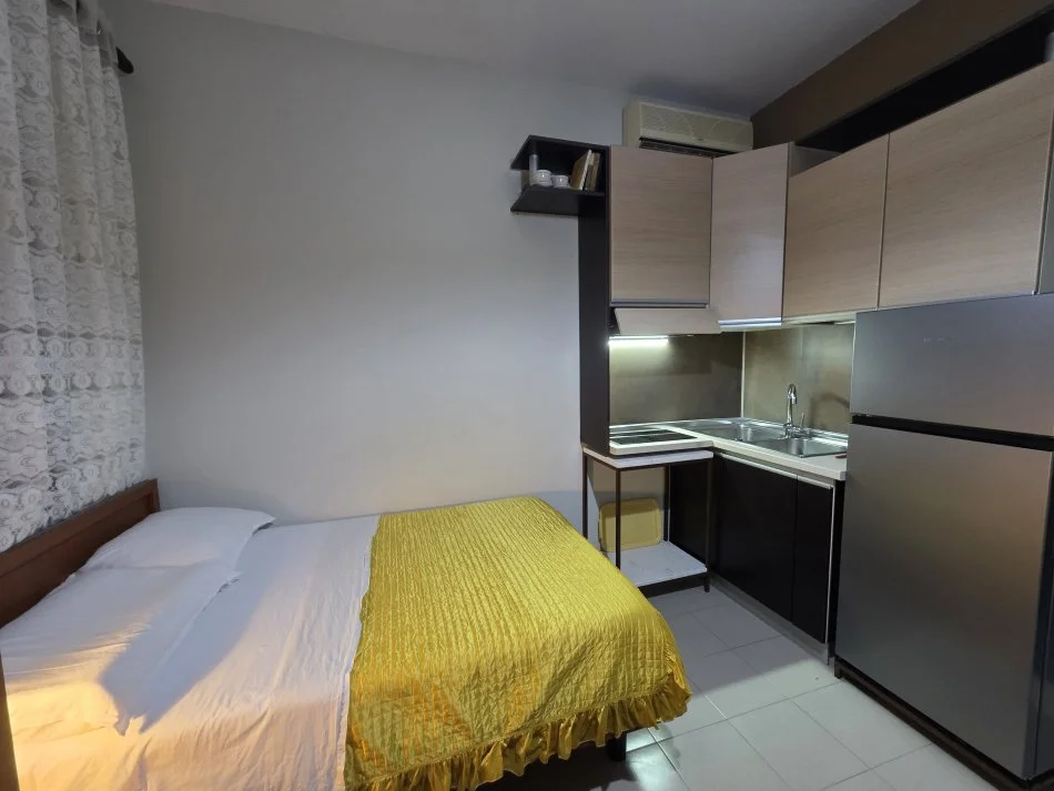 Tirane, jap me qera garsonier 1+1 Kati 2, 60 m² 400 € (Rruga e Kosovareve)