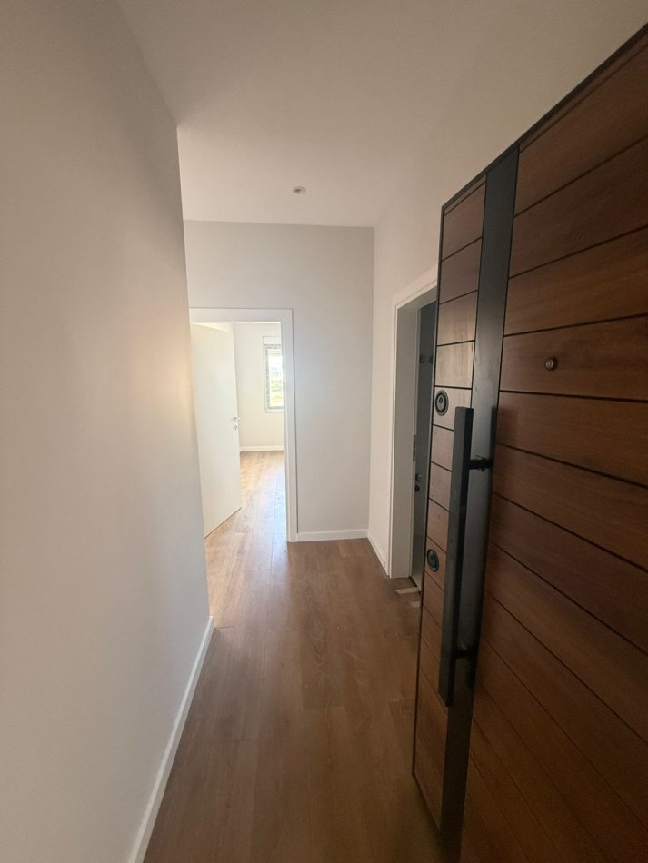 Tirane, shitet apartament 1+1 Kati 7, 61 m² 95.000 €