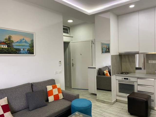 Tirane, jepet me qera apartament 1+1+BLK Kati 1, 57 m² 60.000 Leke (kompleksi Kika 2)