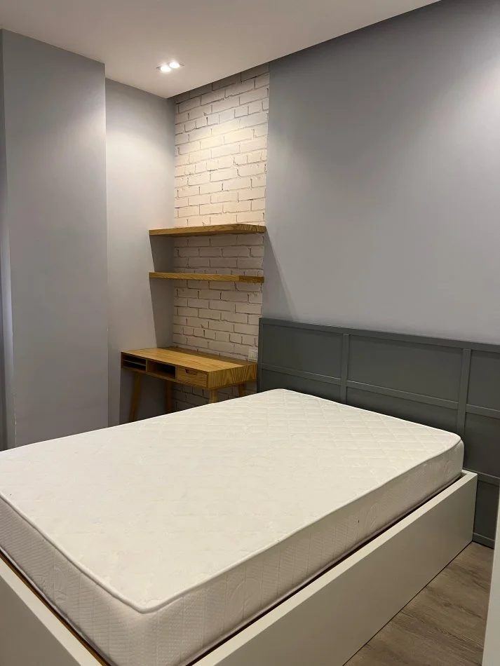 Tirane, jepet me qera apartament 2+1+Ballkon Kati 2, 106 m² 800 € (RRUGA DON BOSKO)