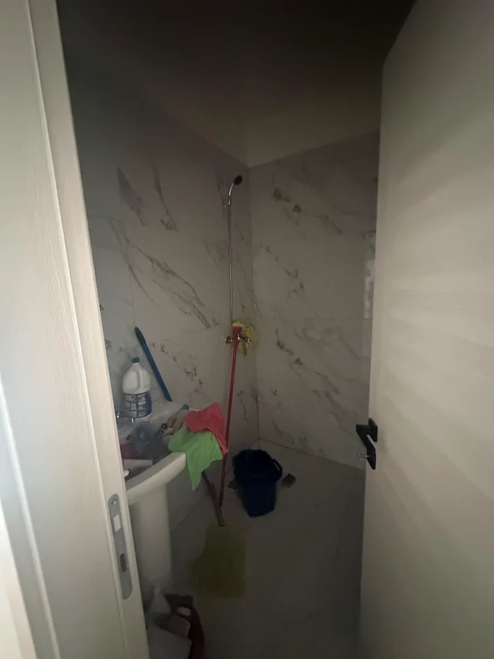 Shqiperi, jepet me qera apartament 2+1+Ballkon Kati 2, 98 m² 400 € (Rruga Lidhja e Prizrenit , Paskuqan)