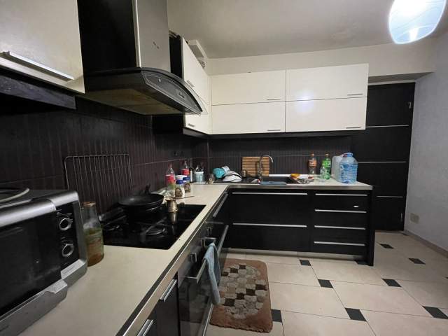 Tirane, shes apartament 2+1+A+BLK Kati 2, 75 m² 80.000 Euro (Xhamlliku)