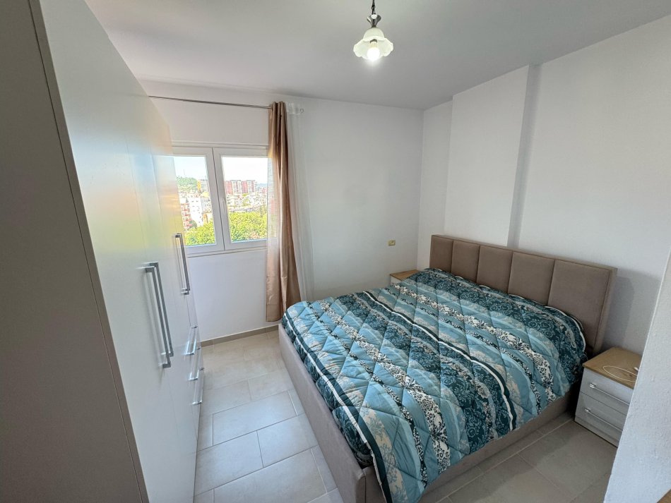 Tirane, jepet me qera apartament 1+1 Kati 7, 67 m² 550 € (rruga e kavajes)