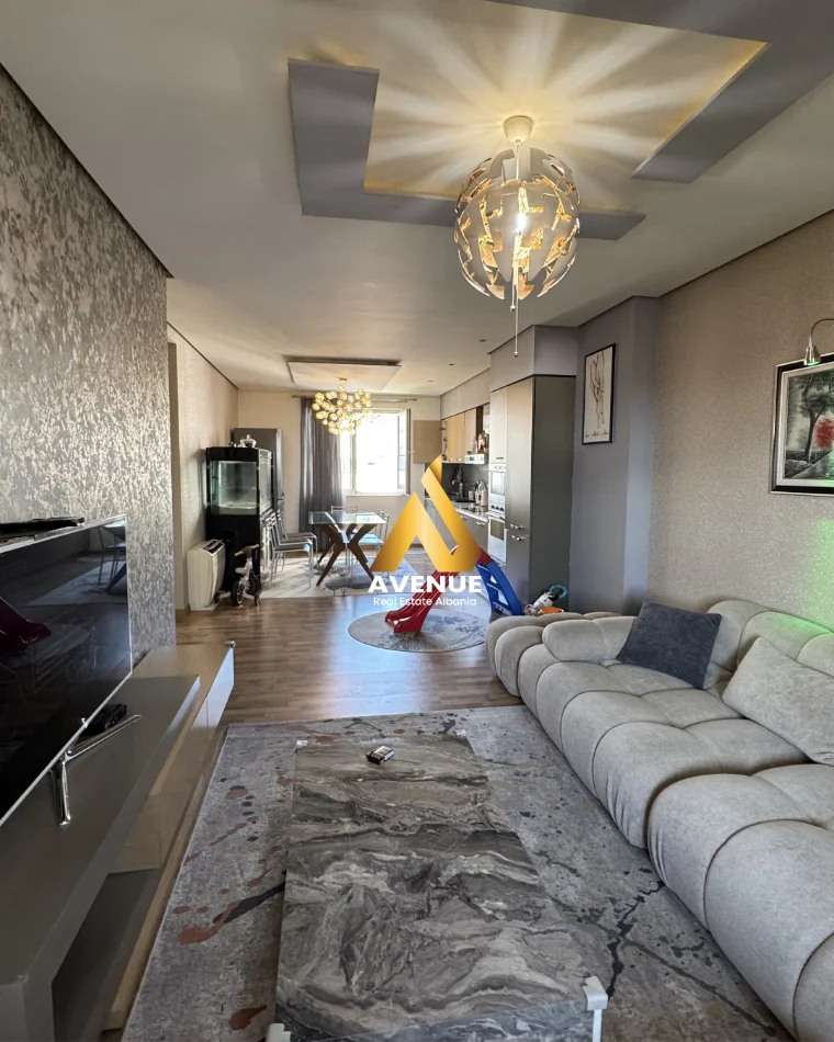 Tirane, shitet apartament 2+1+Ballkon Kati 3, 148 m² 370.000 € (Rezidena Kodra e Diellit 2)
