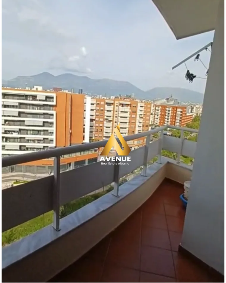 Tirane, jepet me qera apartament 1+1+Ballkon Kati 9, 60 m² 450 € Pallati me Shigjeta Tirane