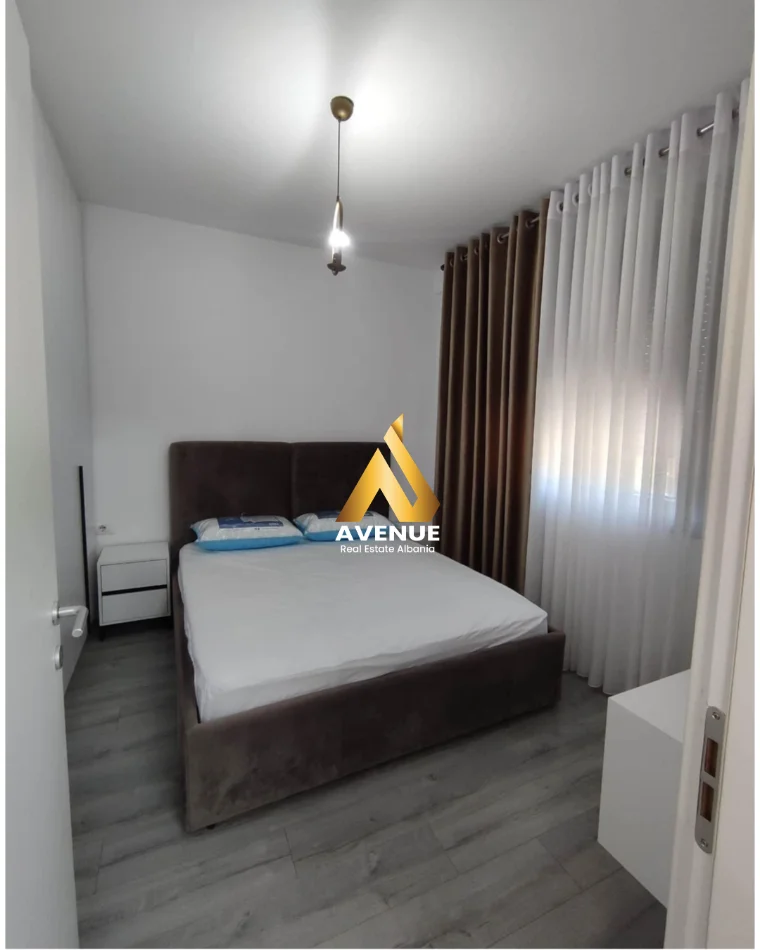 Tirane, jepet me qera apartament 1+1 Kati 1, 60 m² 490 € (konferenca e pezes)