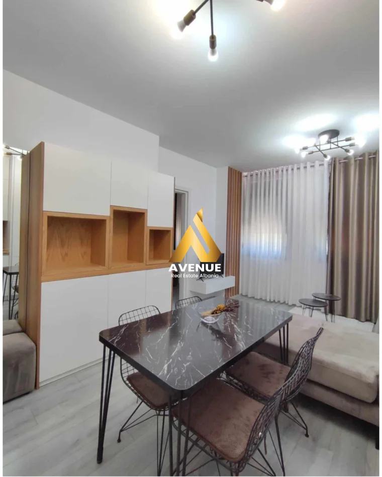 Tirane, jepet me qera apartament 1+1 Kati 1, 60 m² 490 € (konferenca e pezes)