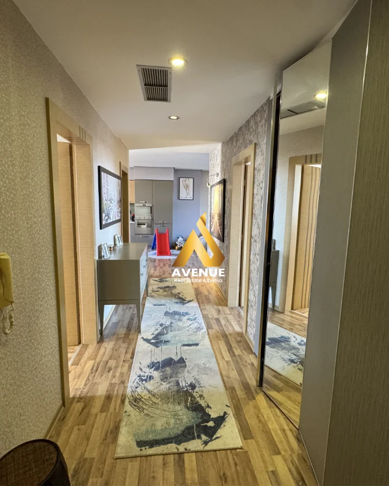 Tirane, shitet apartament 2+1+Ballkon Kati 3, 148 m² 370.000 € (Rezidena Kodra e Diellit 2)