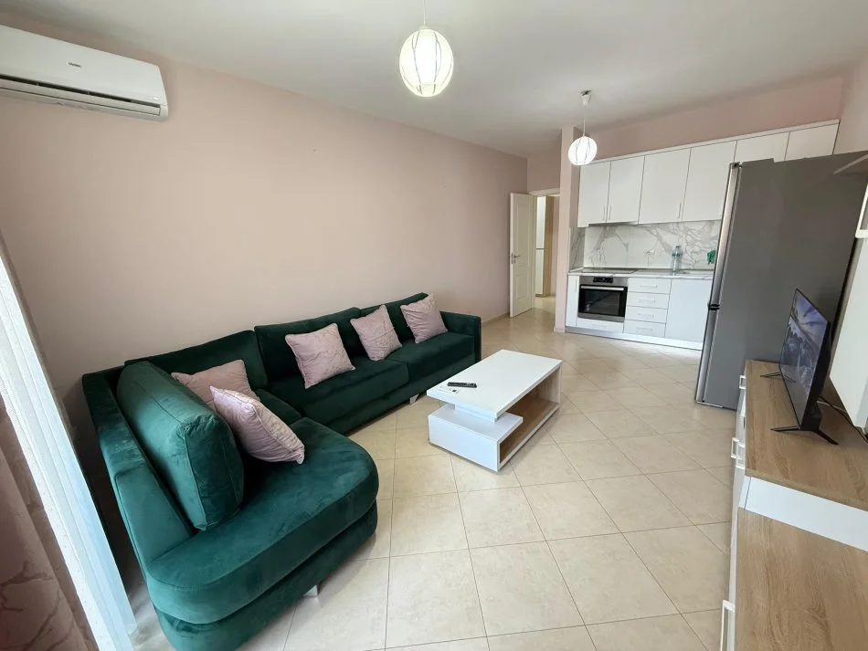 Tirane, jepet me qera apartament 2+1 Kati 2, 91 m² 550 € (Perballe Concord Center)