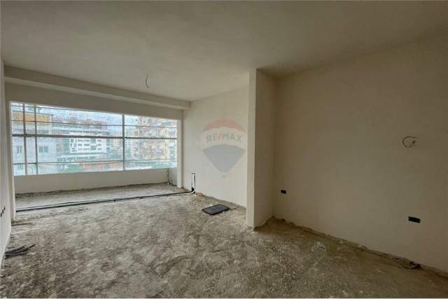 Tirane, shitet apartament 2+1+BLK Kati 3, 87 m² 103.000 Euro (Bulevardi migjeni)