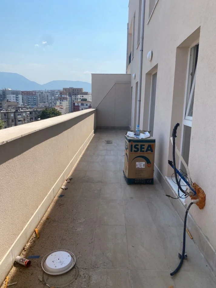 Tirane, shitet apartament 1+1 Kati 5, 72 m² 125.000 € (Rruga dritan hoxha)