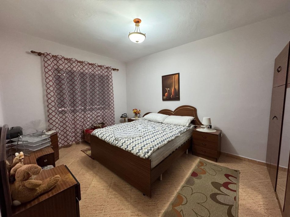 Tirane, jepet me qera apartament 2+1 , 80 m² 520 € (Laprake , Rruga Pandi Dardha)