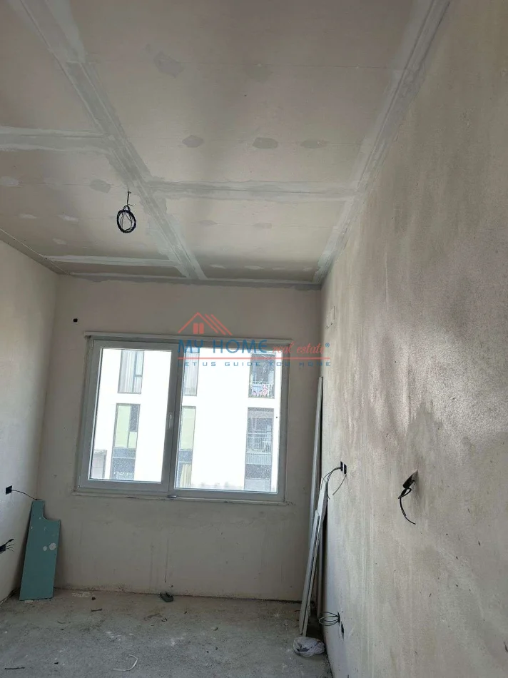 Tirane, shitet apartament 1+1+Ballkon Kati 2, 54 m² 120.000 € (Rruga e Kavajes)